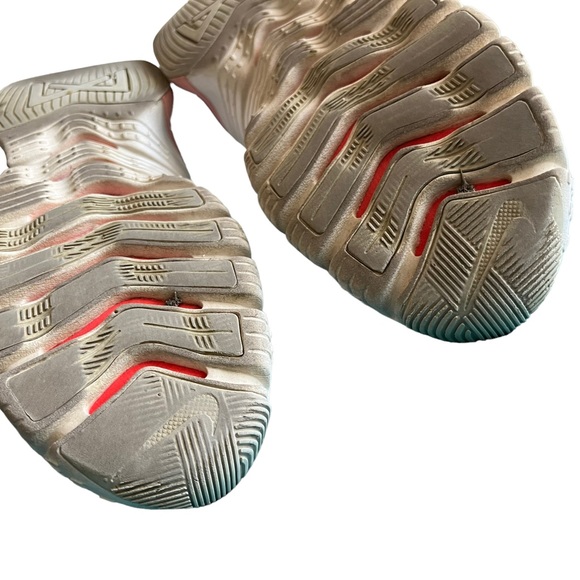 Nike Free Metcon 3 Training Shoe, Women’s 8.5 - Picture 10 of 13